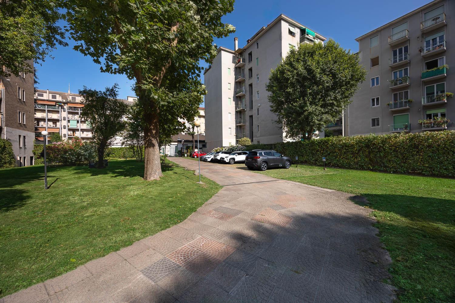 Ih Hotels Milano Aparthotel Argonne Park — Fotos 1
